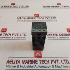 Yokogawa Ut130 Temperature Controller 100-240 Vac
