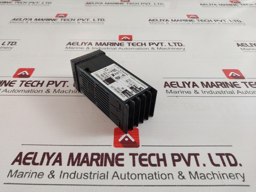 Yokogawa Ut150 Temperature Controller 50/60Hz