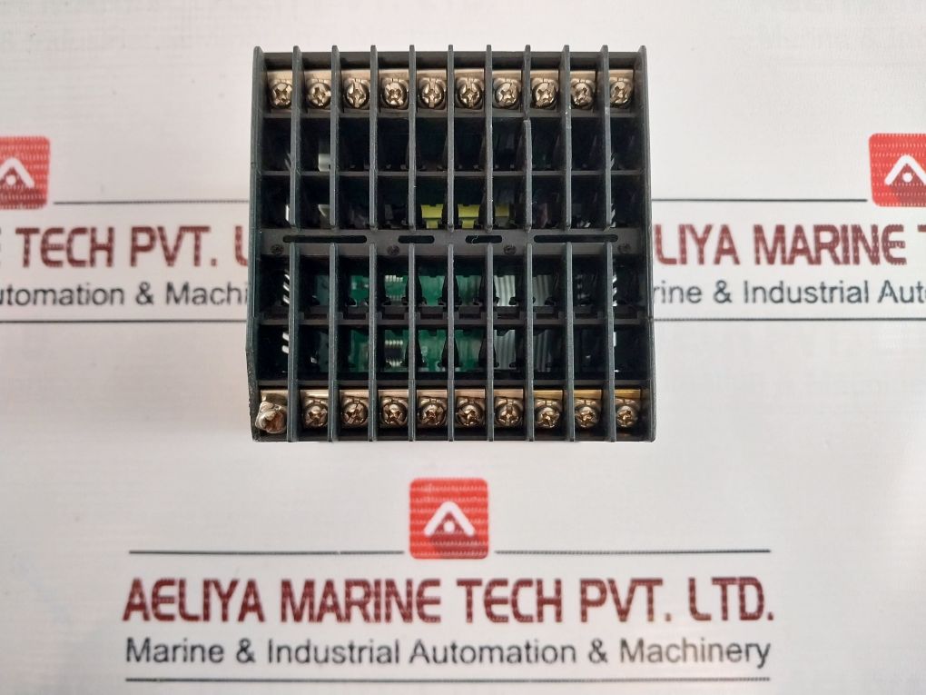 Yokogawa Ut550E Temperature Controller