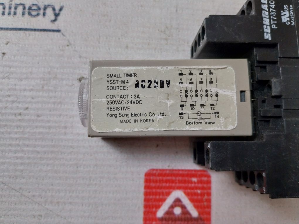 Yong Sung Ysst-m4 Small Timer With Base Pt78740