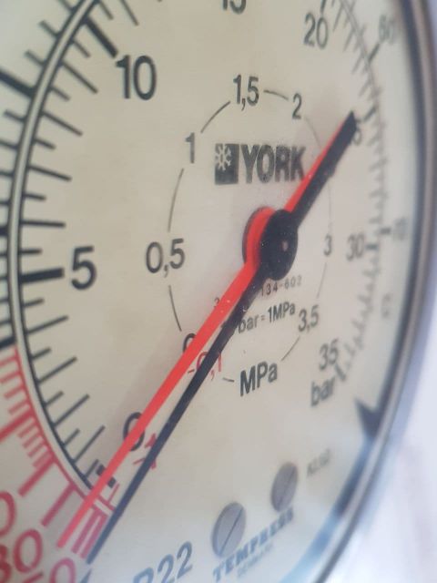 York 3967-1134-602 Pressure Gauge Kl.1,0