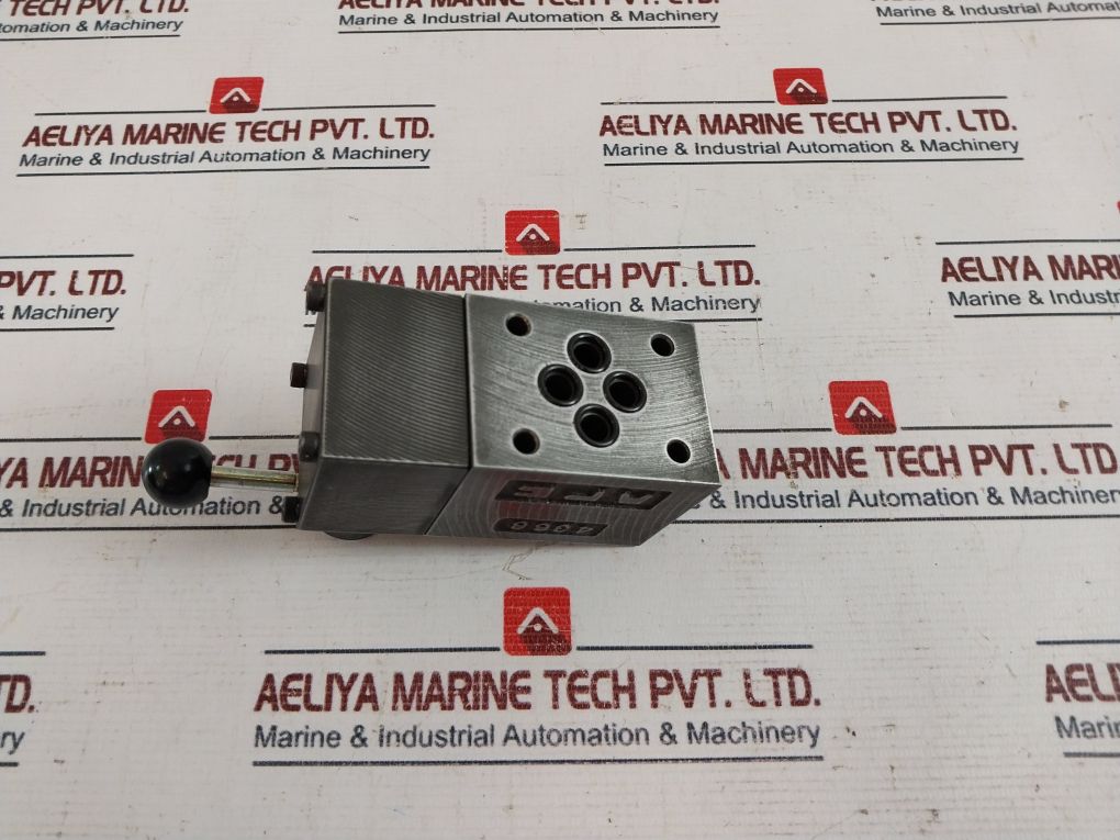 Yuken Dmg-01-3D2-10 Directional Valve Vk311397-4
