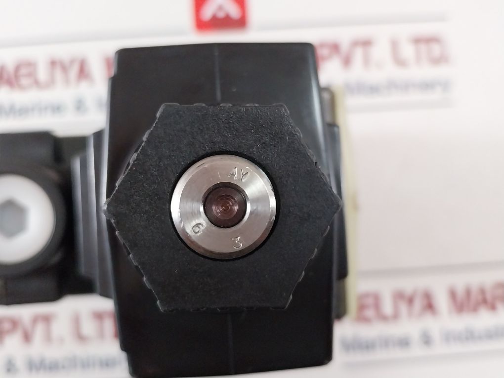 Yuken Dsg-03-2B8-a200-50 Solenoid Directional Valve