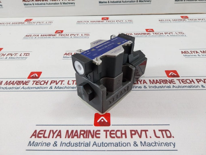 Yuken Dsg-03-2B8-a200-50 Solenoid Directional Valve