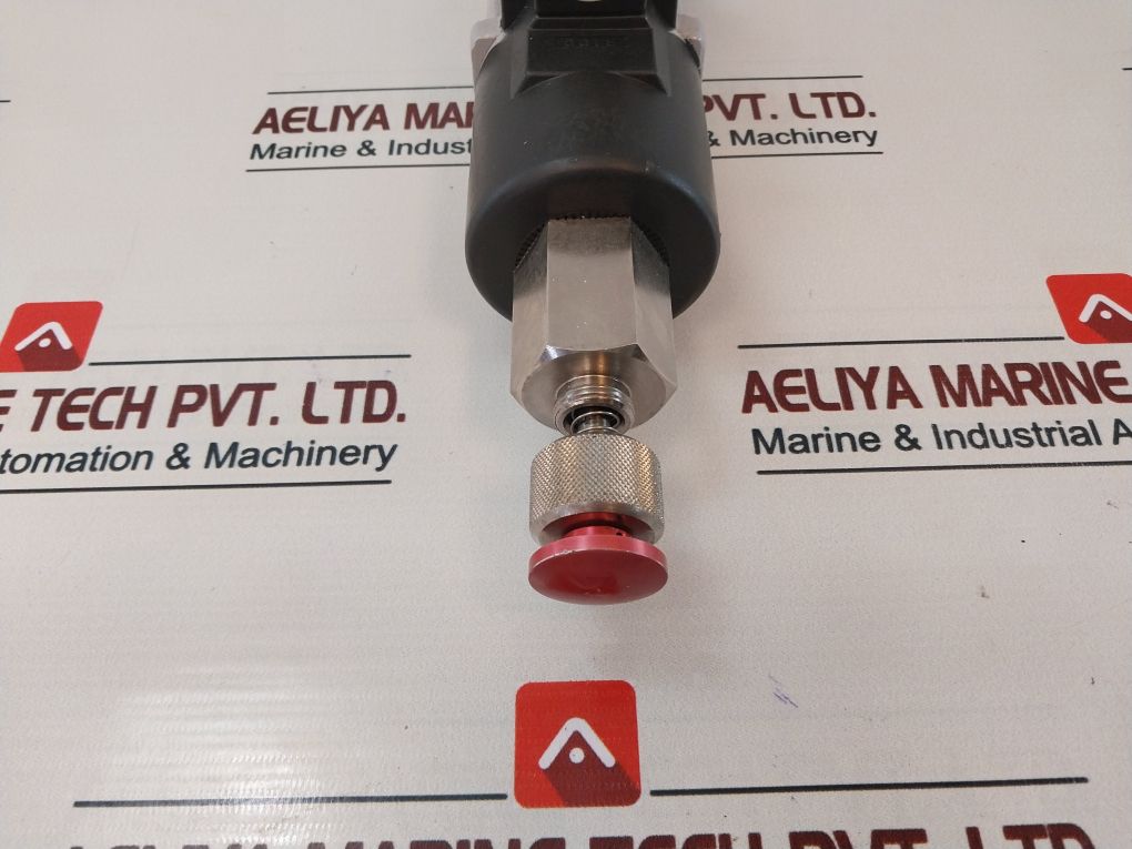 Yuken Dsg-03-3C4-r100-c-50