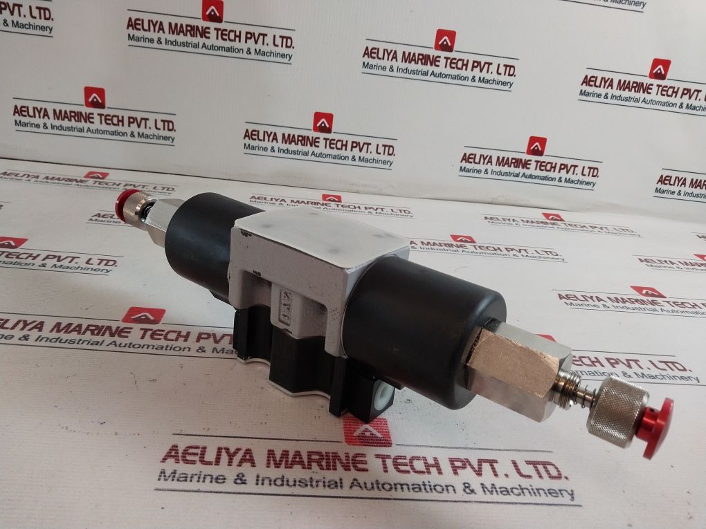 Yuken Dsg-03-3C4-r100-c-50 Directional Valve Vk314717-0-0A