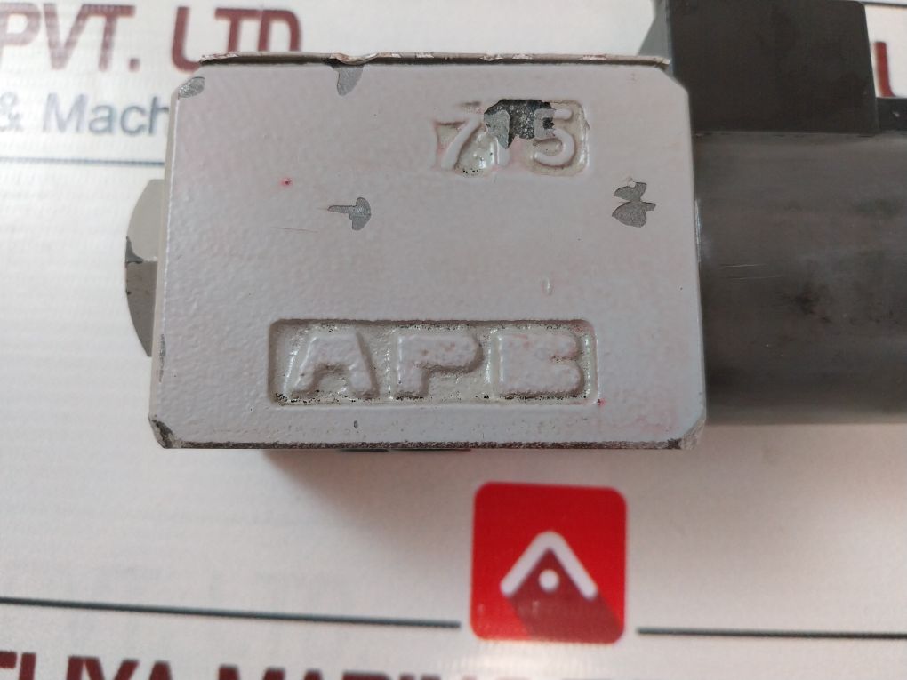 Yuken Dslg-01-3-c-r100-c-n-1012 Directional Valve