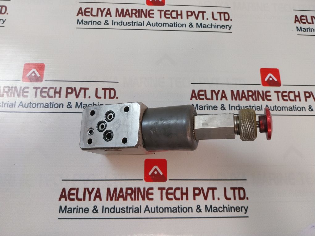 Yuken Dslg-01-3-c-r100-c-n-1012 Directional Valve