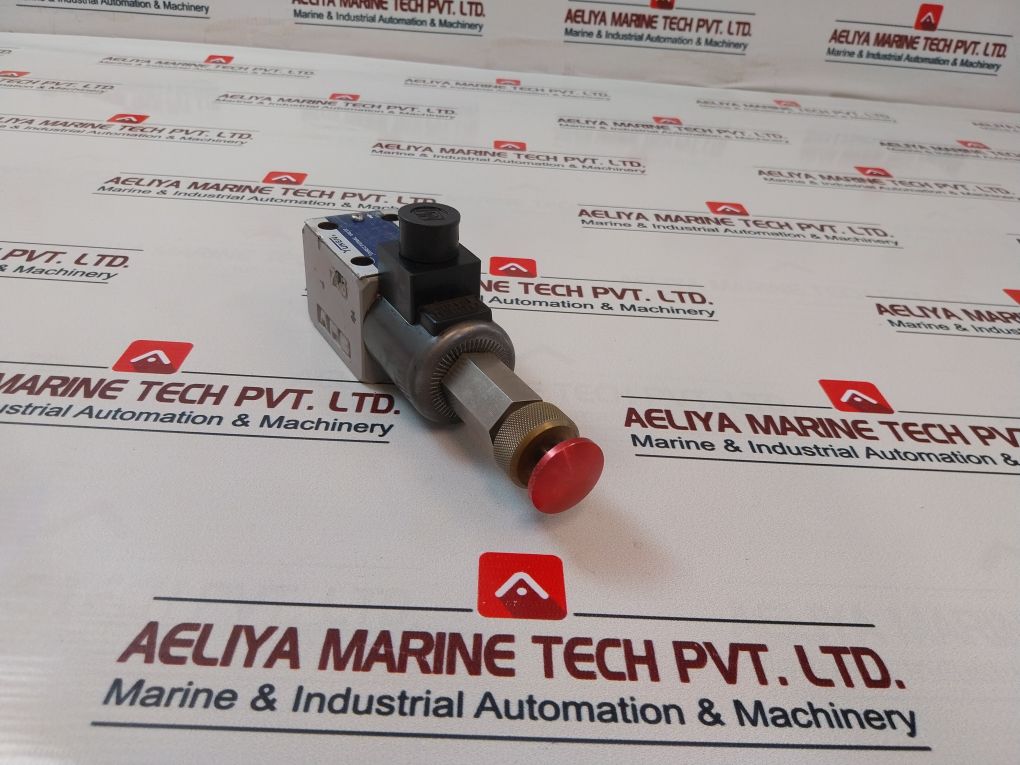 Yuken Dslg-01-3-c-r100-c-n-1012 Directional Valve