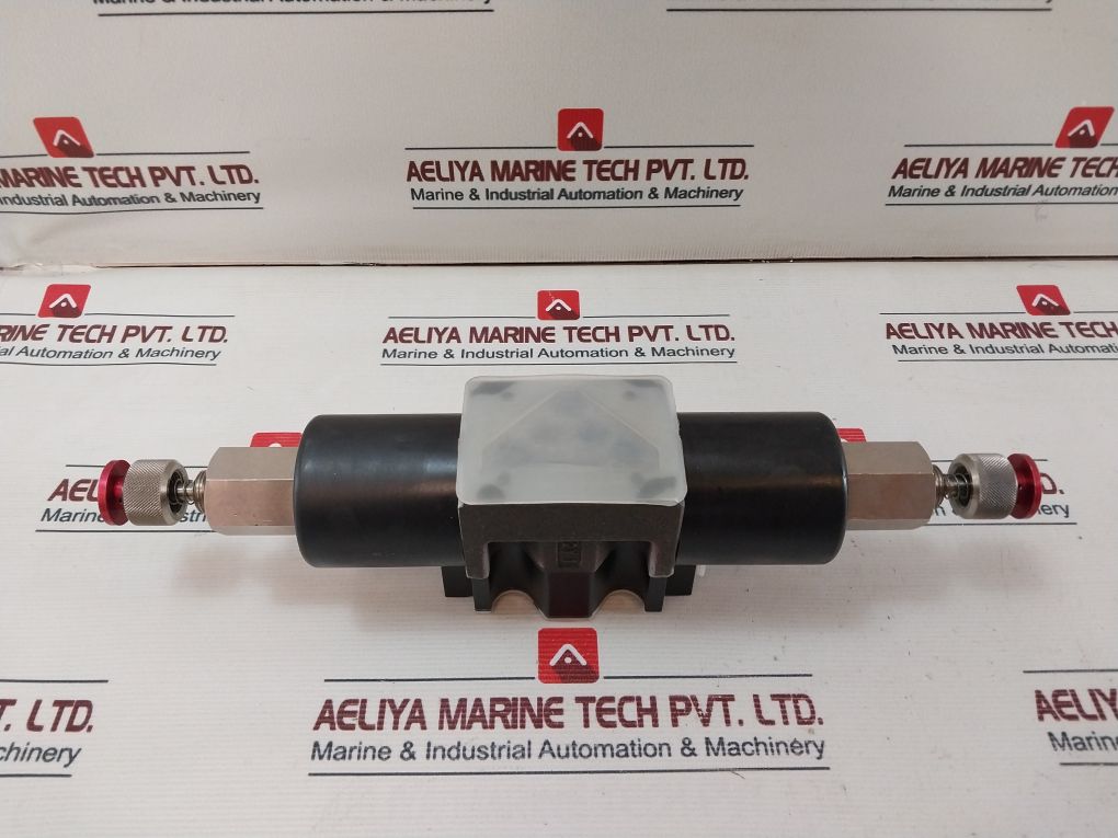 Yuken Kogyo Dsg-03-3C4-r100-c-50 Hydraulic Directional Valve