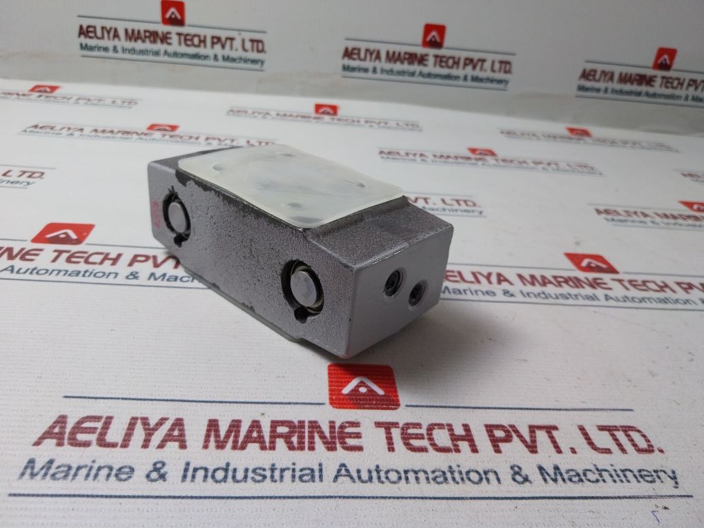 Yuken Mac-03-10 Anti-cavitation Modular Valve