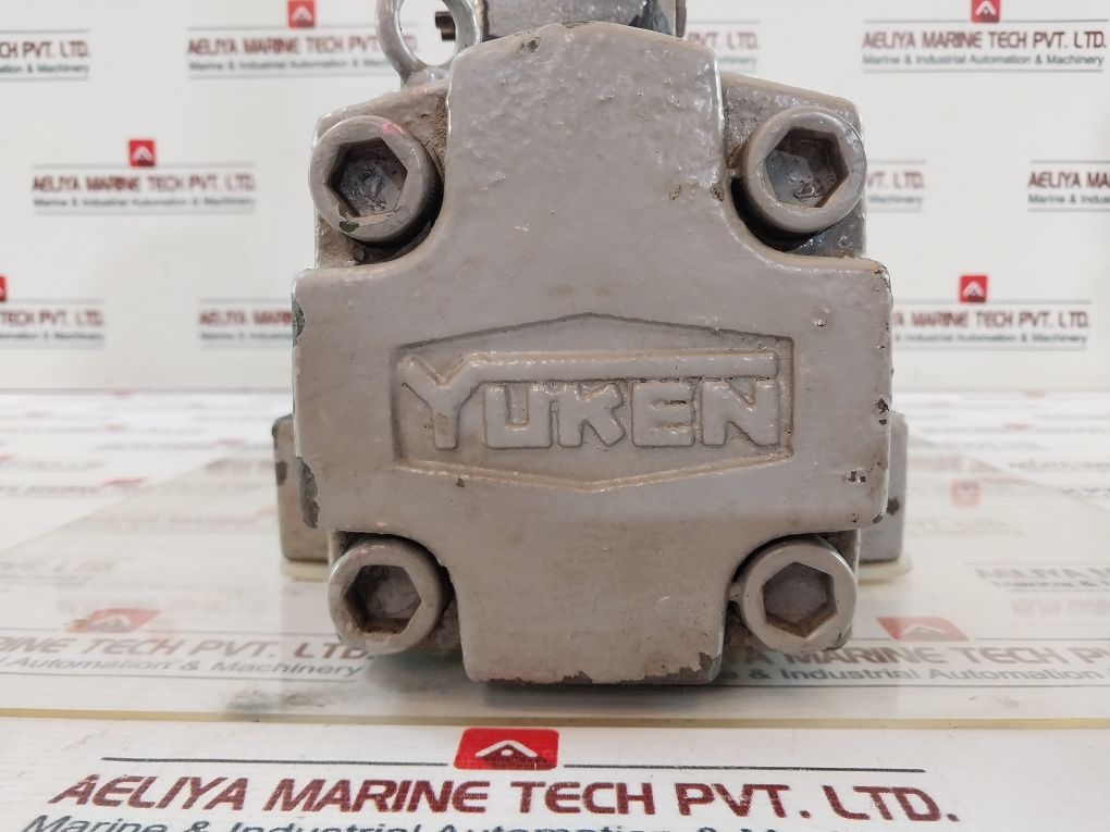 Yuken Tc1G-01-40 Directional Valve S-dshg-10-3C40-c1C2-t-r100-c-41
