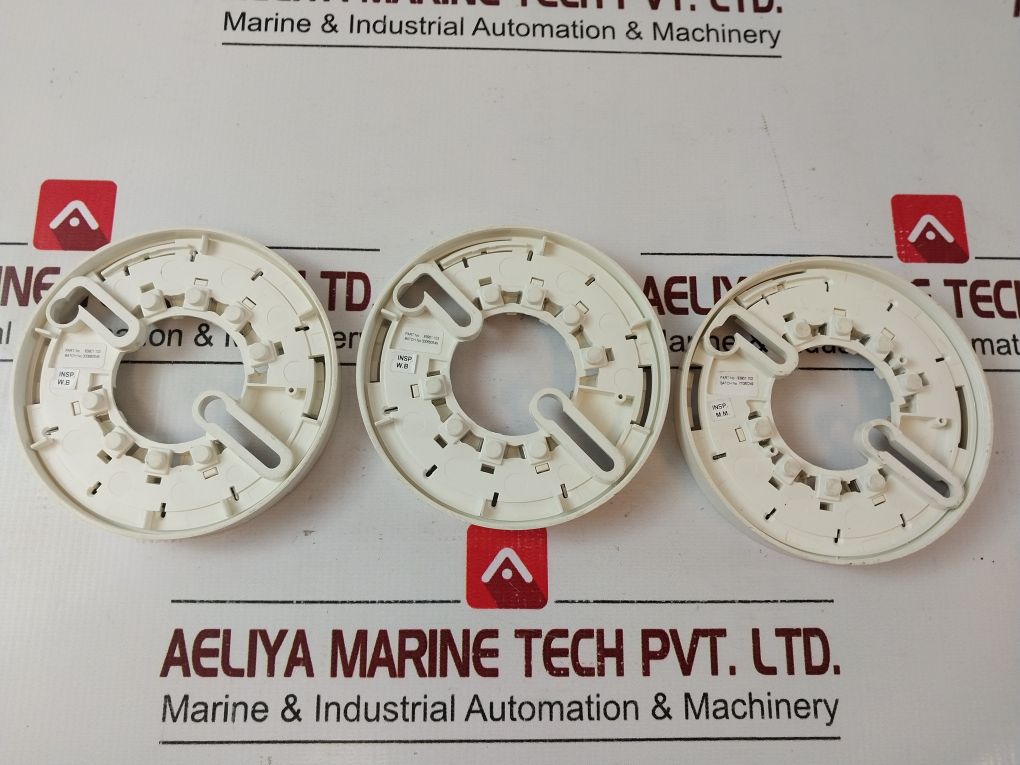 Ziton Z6-bs1 Surface Mounting Detector Base 83901.103