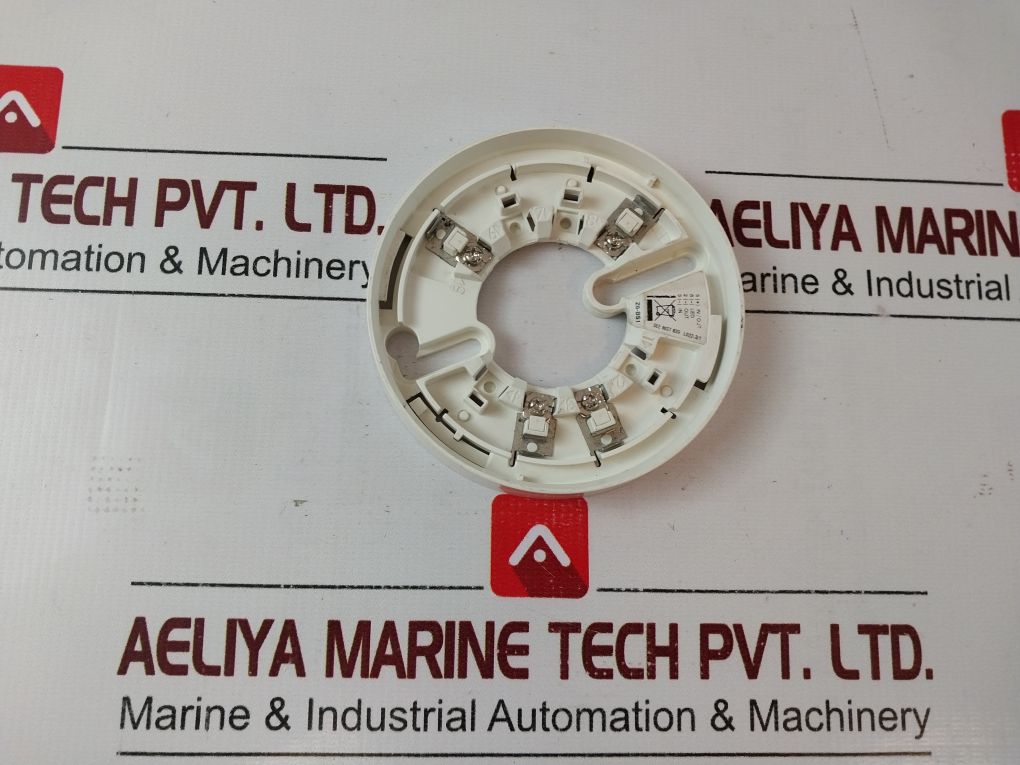 Ziton Z6-bs1 Surface Mounting Detector Base 83901.103