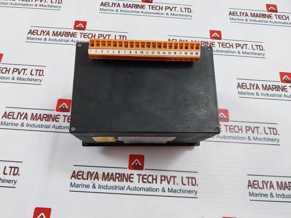 Zollner Bsh/49/28P/01/92 Signal-automat 5+S Programmed Signal Control Switch