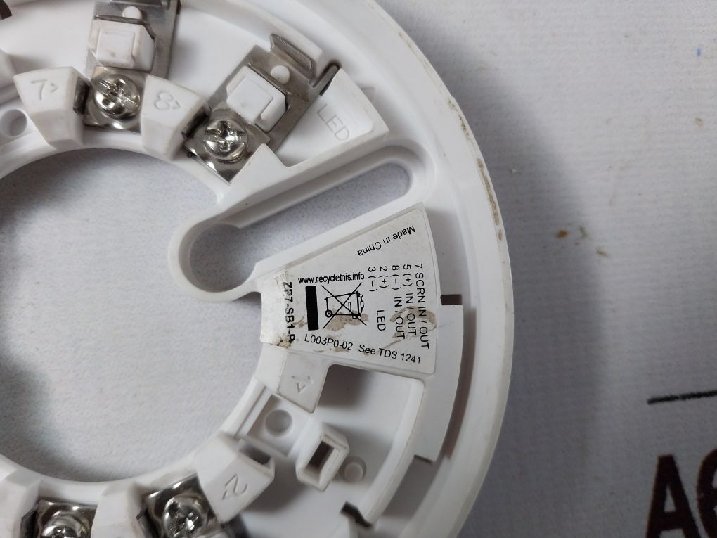 Lot Of 9X Zp7-sb1-p Detector Base