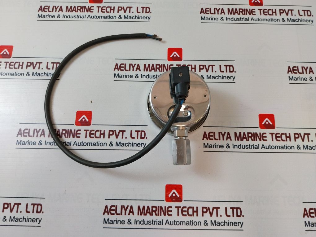 Zurich Zpu 14N Adjustable Differential Pressure Switch 0-6000 Psi